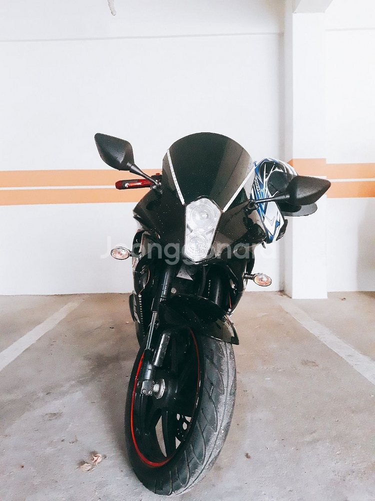 코멧125Rc 대차 또는 판매합니다.--1