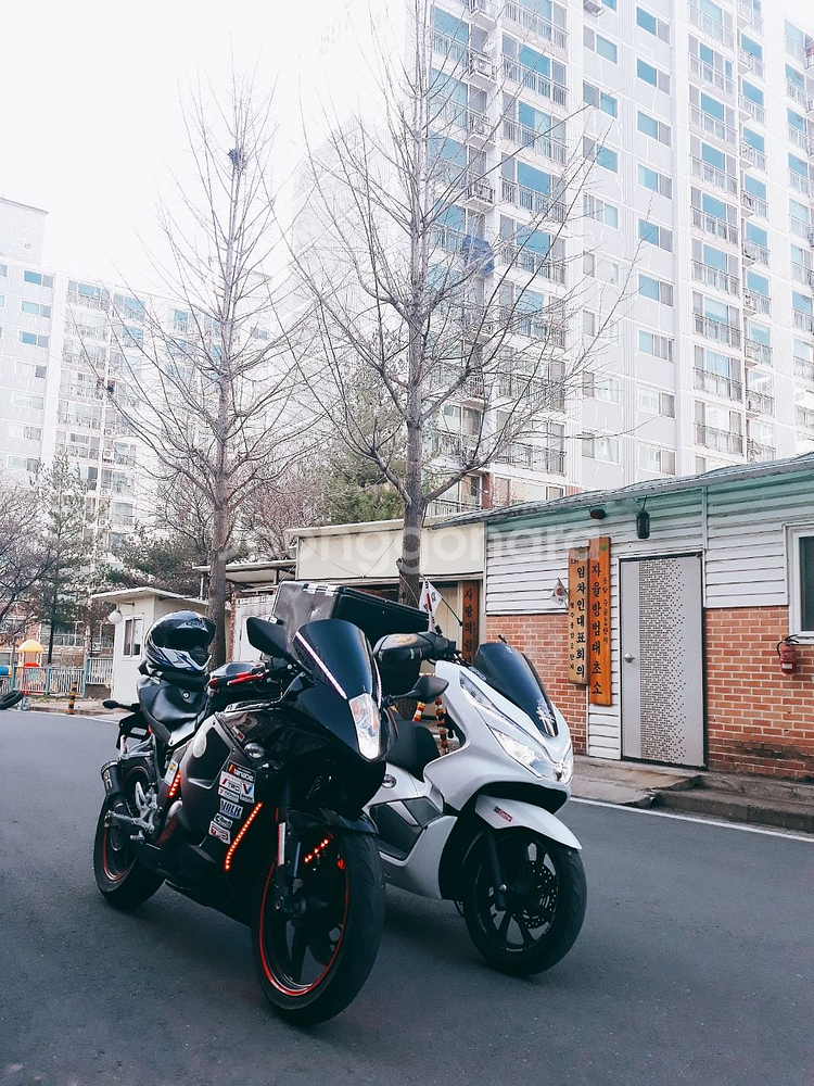 코멧125Rc 대차 또는 판매합니다.--2