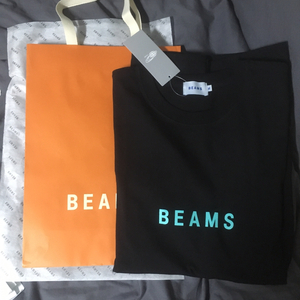 BEAMS 빔즈 로고 반팔티 xl 팝니다.