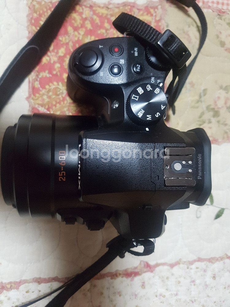파나소닉 FZ300 카메라 팝니다.--2