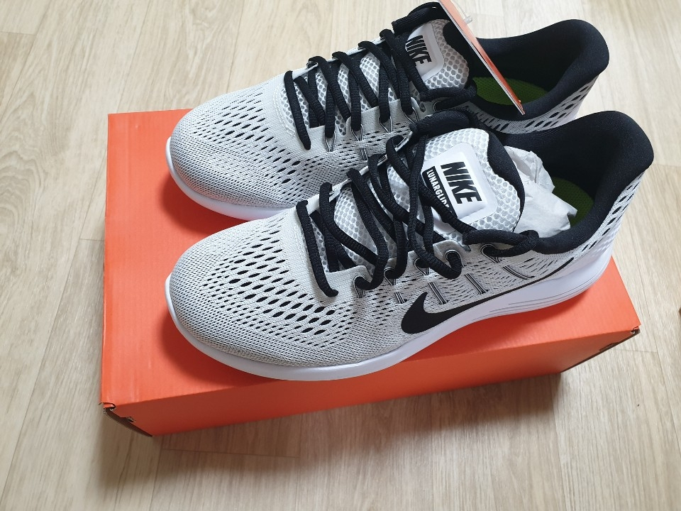 정품 루나글라이드8 나이키 250 새것 풀박팜--1