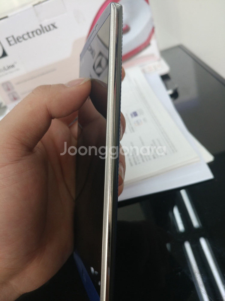 통신사SKT LG V10 블루 B+급 폰 팝니다 4만--2