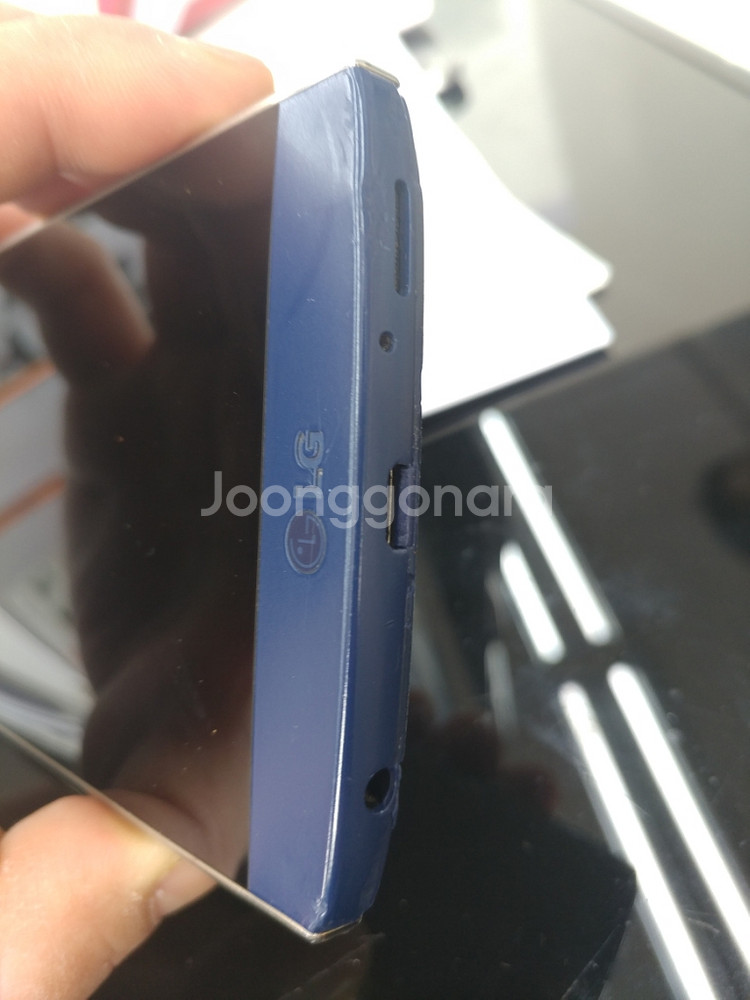 통신사SKT LG V10 블루 B+급 폰 팝니다 4만--3