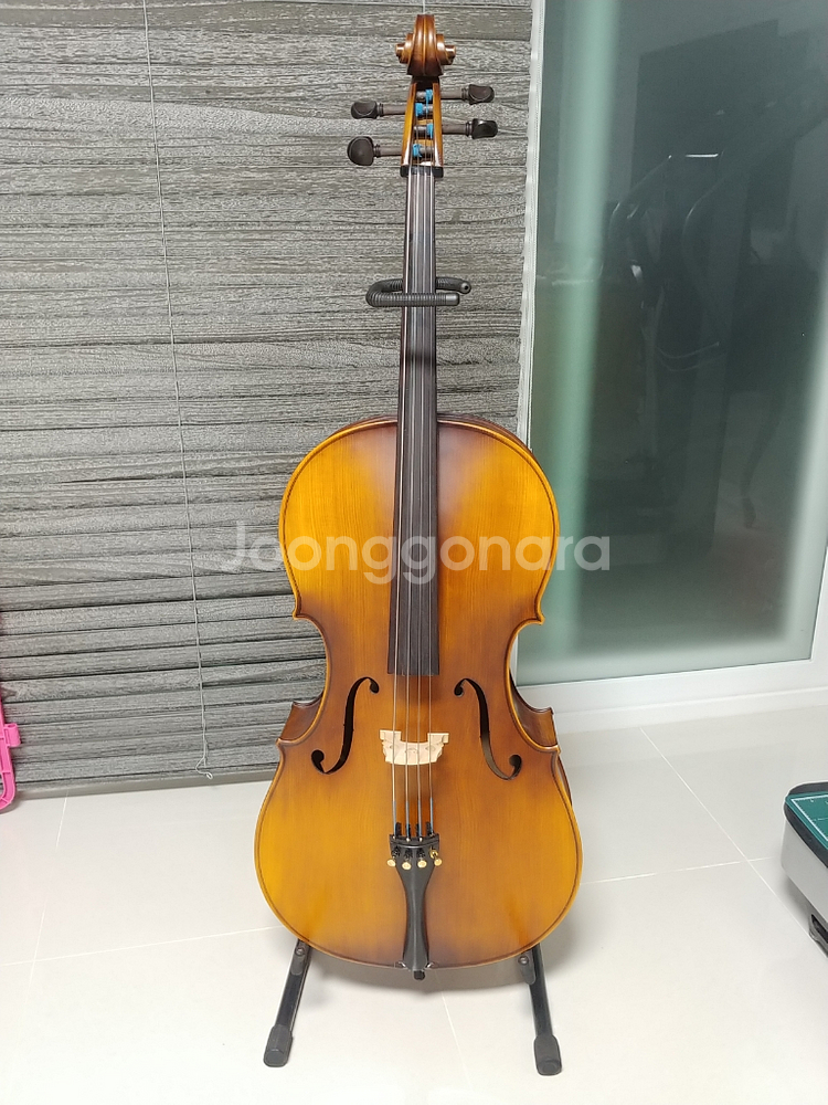 4/4첼로, 거치대 팔아요~--0