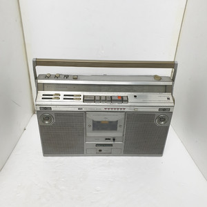 1981년 네셔널 파라소닉 카세트 라디오 RX-530F