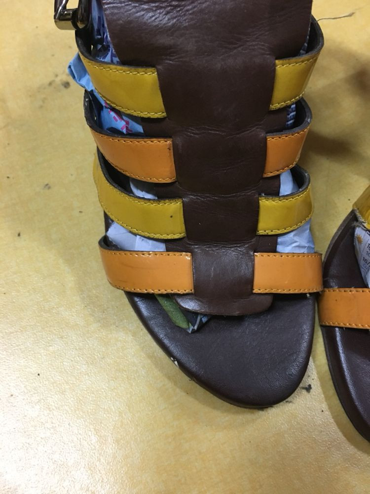 이태리제 명품웨지샌들하이힐구두 37반(240)--1
