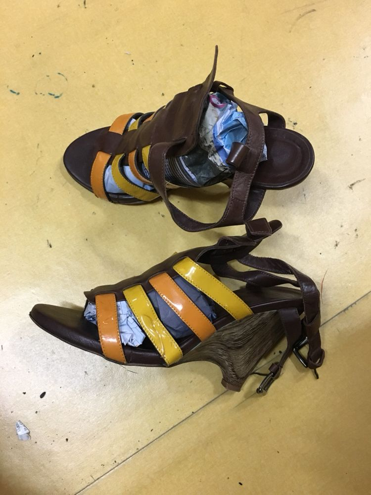 이태리제 명품웨지샌들하이힐구두 37반(240)--4