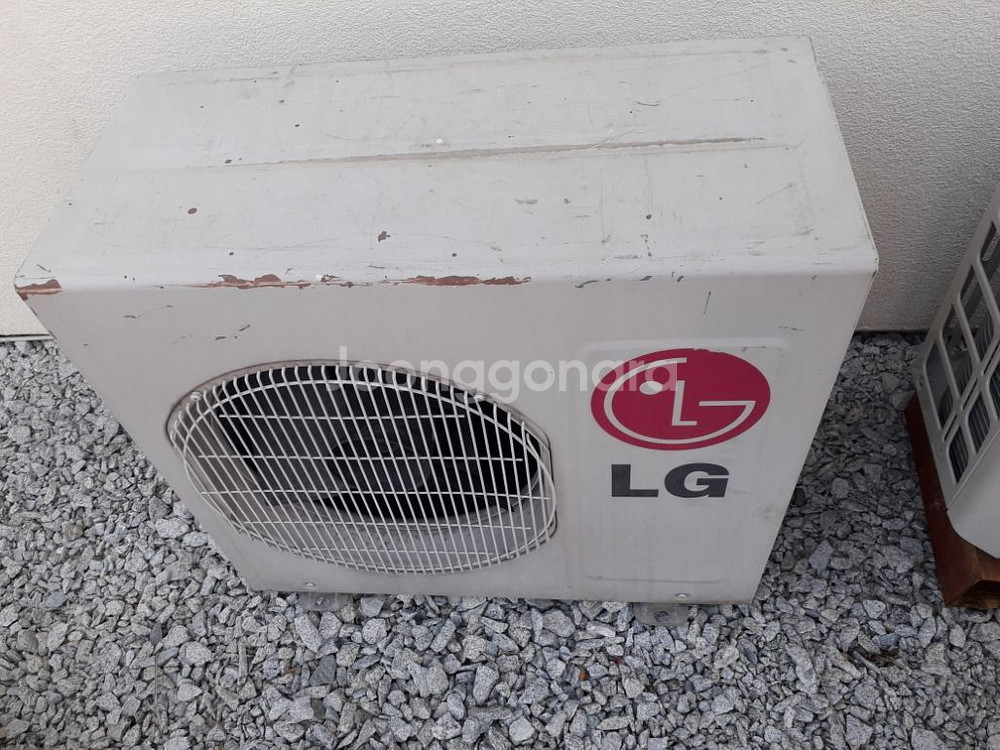 LG 벽걸이 에어컨 6평형 판매합니다--1