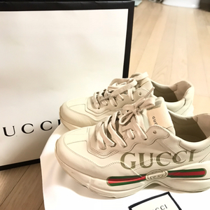 백화점정품 GUCCI 구찌 라이톤240