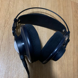 akg k702 급처