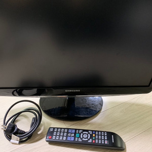 삼성 LCD TV 모니터 (pm24ko)