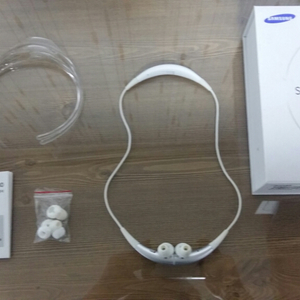 삼성 기어 서클 Samsung Gear Circle