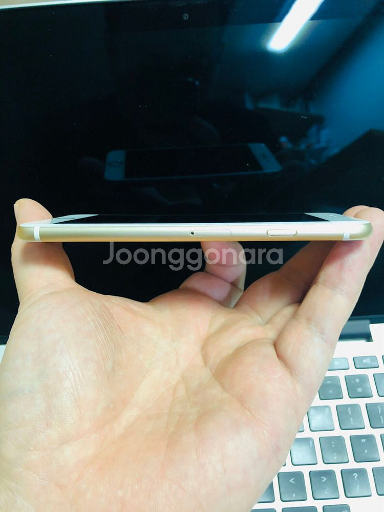 아이폰 6s 64g 골드--5