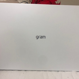 LG 인텔코어i3  13인치그램 판매합니다 95%새상품