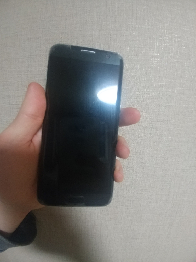 갤럭시s7엣지 블랙 32기가 팝니다--6
