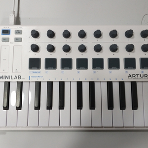 Arturia minilab mk2