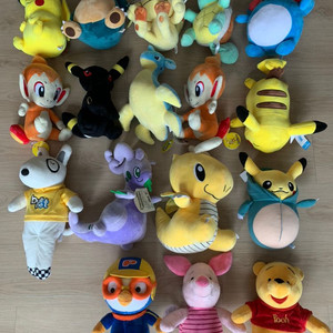 포켓몬스터 및 그 외 인형 판매합니다.