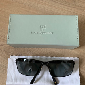 루이까또즈 새상품 선글라스
