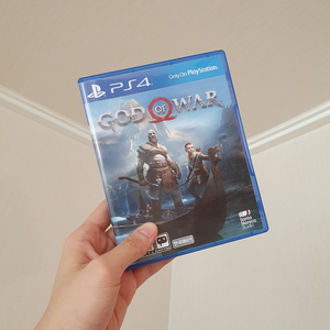 ps4 갓오브워4 중고 판매합니다.