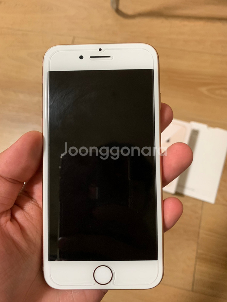아이폰8 골드 64--1