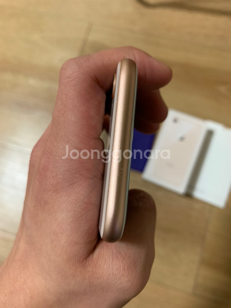 아이폰8 골드 64--5