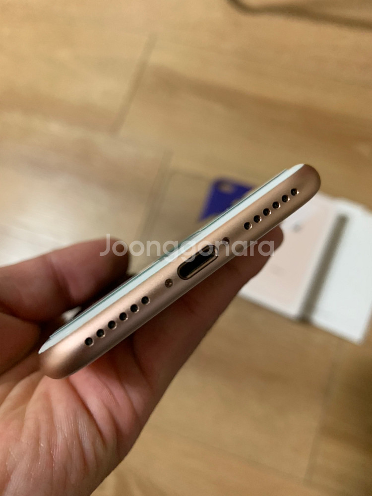 아이폰8 골드 64--6