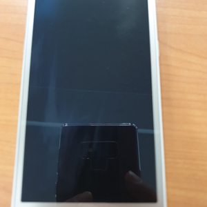 보증기간 남은 공신폰 J2 PRO 판매합니다.