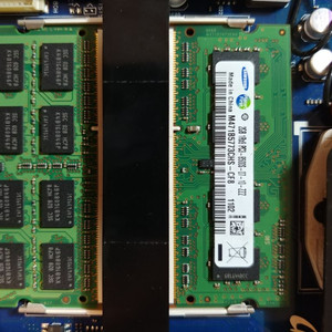 노트북용 pc3 2g×2개 8500s 팝니다