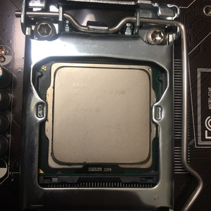 CPU i3 2100 판매합니다