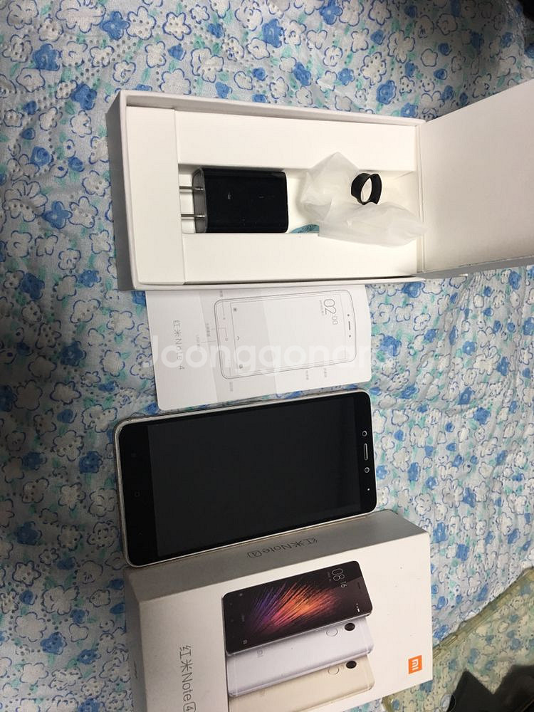 샤오미 홍미노트4  램3/메모리32GB A급 팝니다  --0