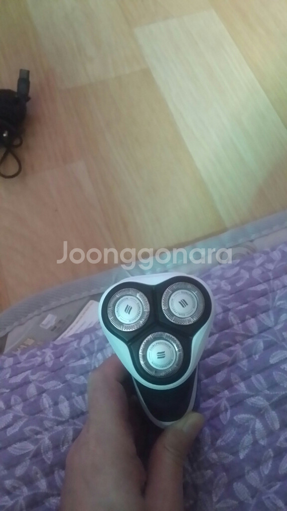 필립스 파워터치 PT720 면도기팝니다 --5