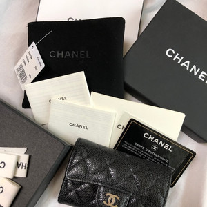 A80799 샤넬 카드은장지갑 특A급판매합니다!!!