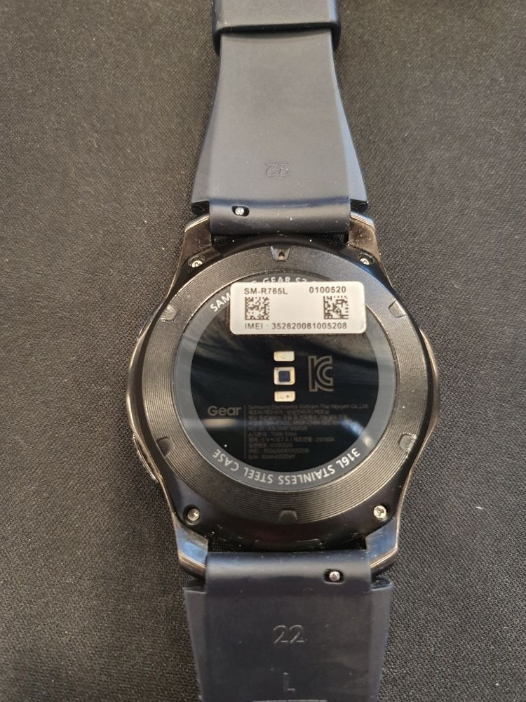 갤럭시 기어 S3 프론티어 LTE 블랙 팝니다. 서산직--2