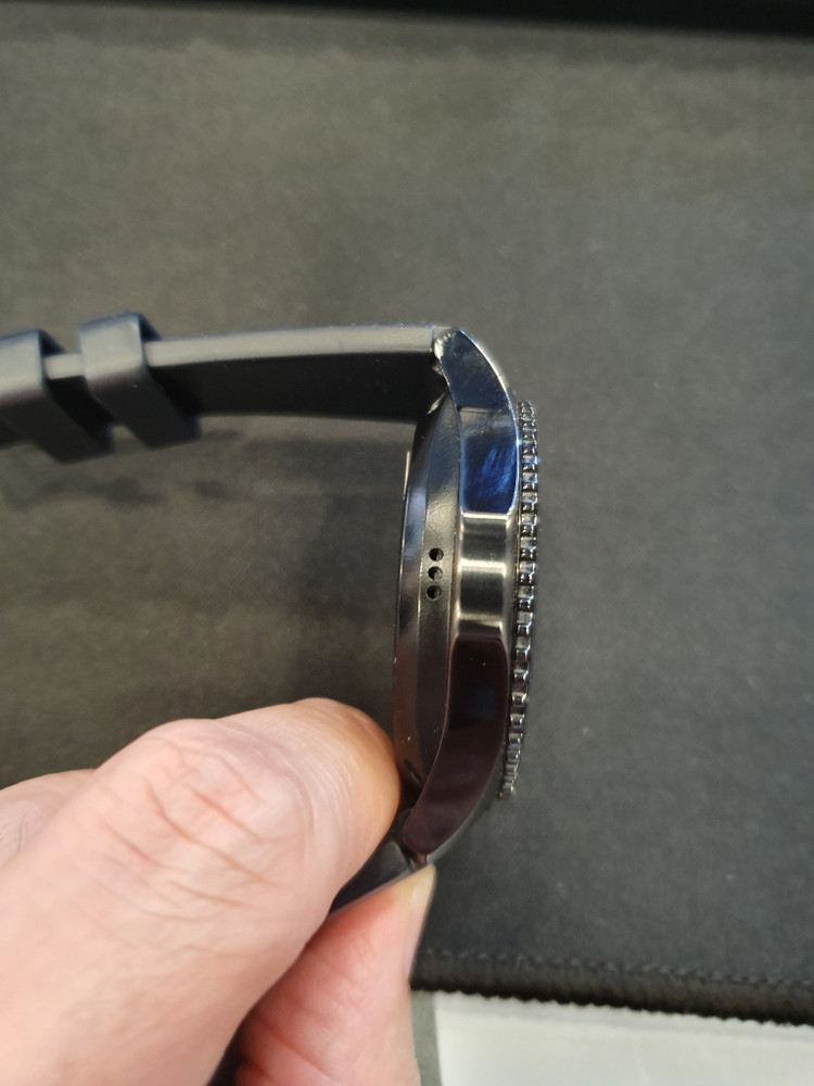 갤럭시 기어 S3 프론티어 LTE 블랙 팝니다. 서산직--3