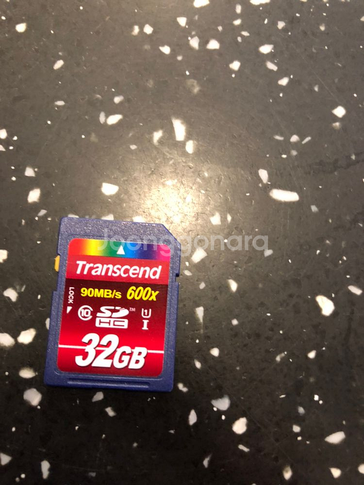 삼성NX 300M. 미러리스 카메라. 팔아요--6