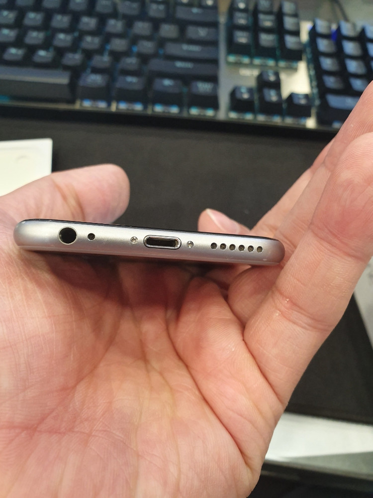 아이폰6S 32기가 A급 팝니다. 서산직거래--4