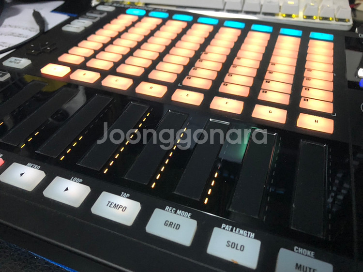 드럼패드 머신잼 native instruments --4