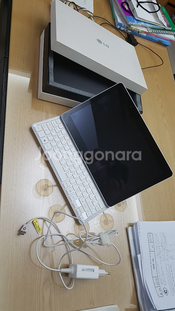LG탭북 H160--0