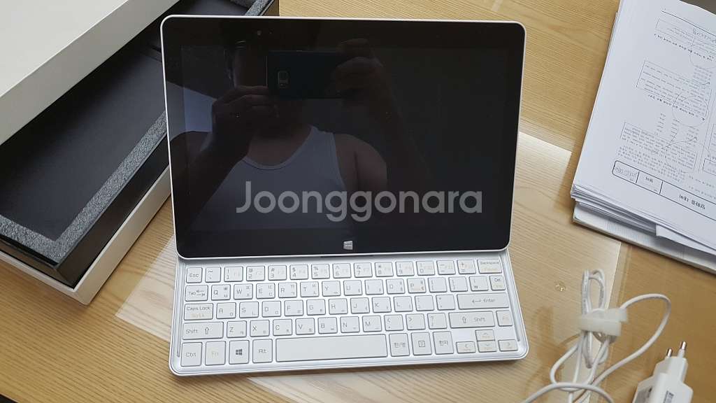 LG탭북 H160--9