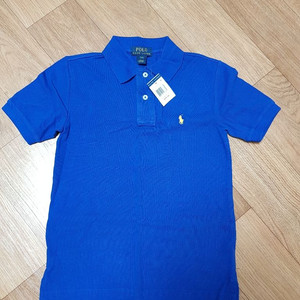 폴로키즈 8T 새 티셔츠 팝니다