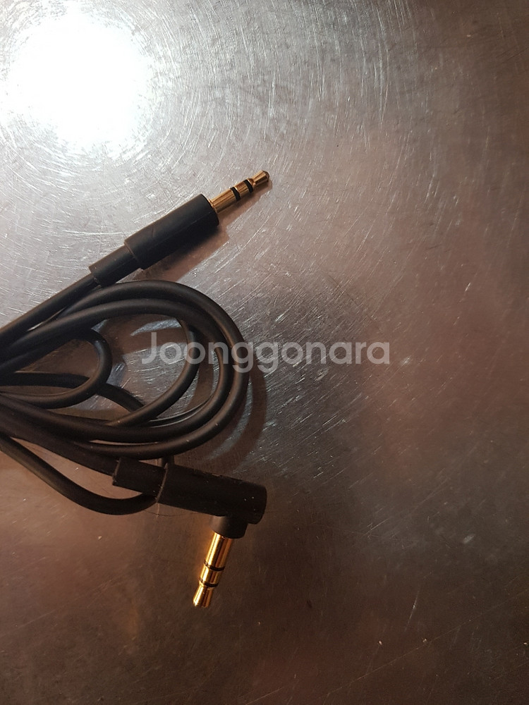 AKG Y50BT
--5