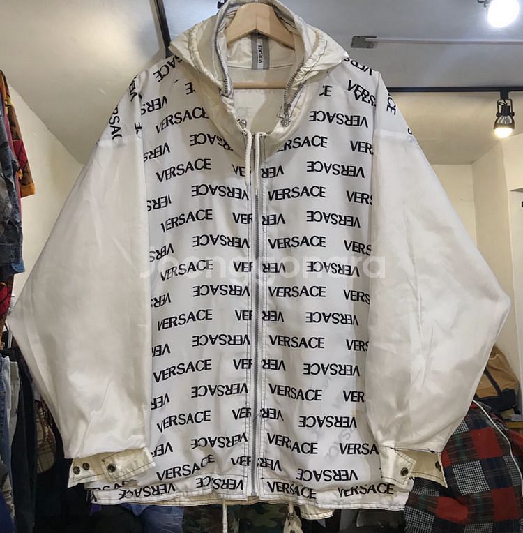 Versace(베르사체)90’s 진스뀌띠르 스펠아웃자켓--4