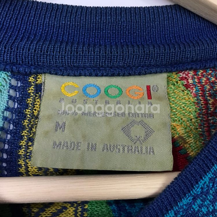 Coogi(쿠지)OG 케이블패턴 크롭 니트--3