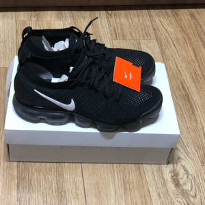 나이키 베이퍼맥스2 275