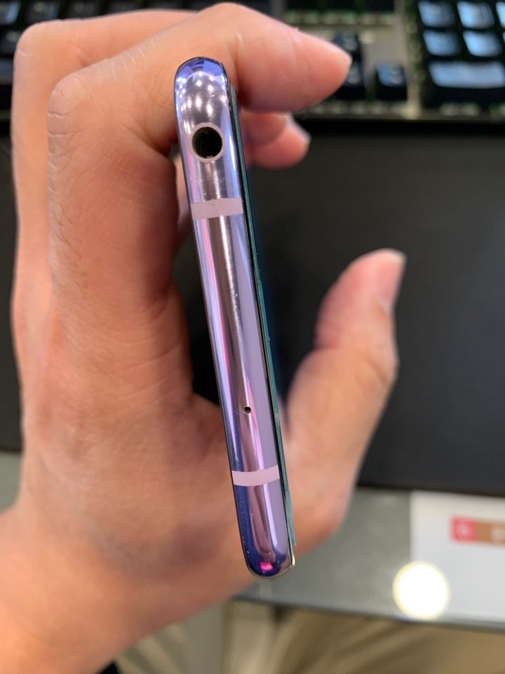 LG  V30 64기가 바이올렛 A급 팝니다.서산직거래--2