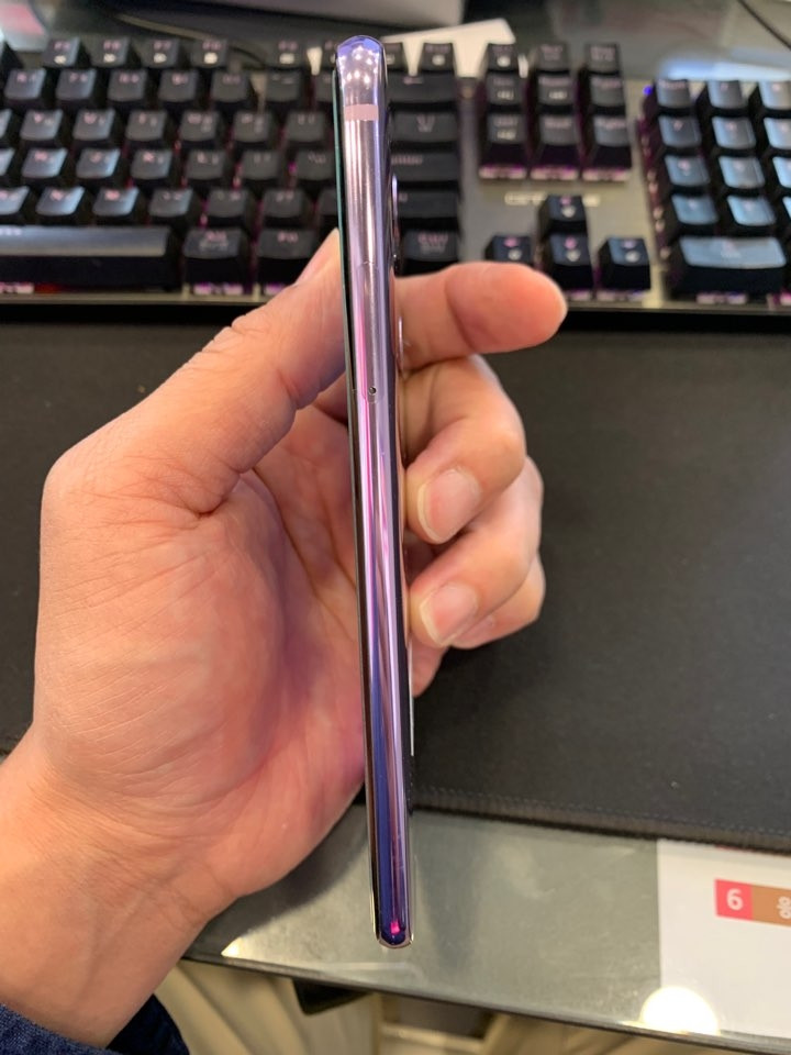 LG  V30 64기가 바이올렛 A급 팝니다.서산직거래--5