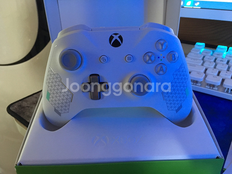 XBOX ONE S 엑박패드 무선 블루투스 팝니다--2