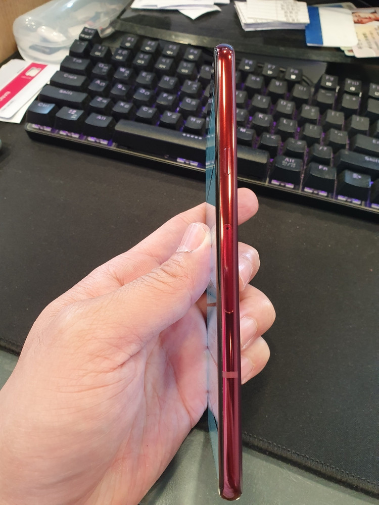 V40 레드 정상해지 128기가 팝니다. 서산직거래--4