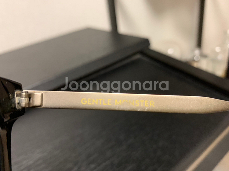 젠틀몬스터앱샌트 검정색 판매--2