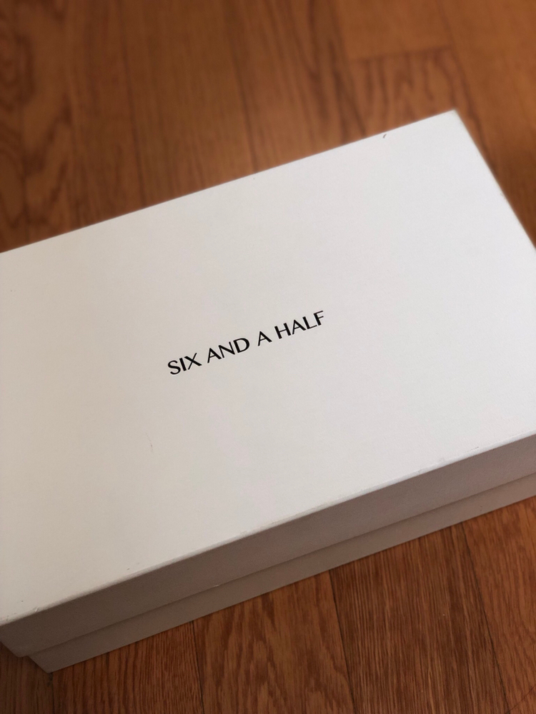 식스앤어하프 니나슬링백- 로얄네이비 이미지